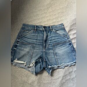 Like New American Eagle High Rise 90s Boyfriend Short